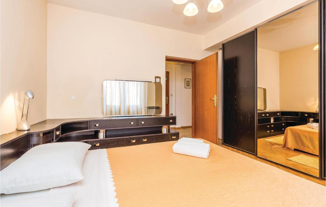 Lovely Apartment In Matulji With Kitchen Esterno foto
